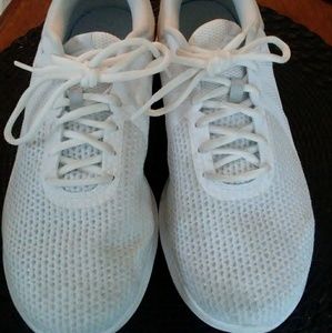 mens nike sneakers